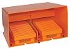 SE Двойной педальный переключатель XPER3110D, Schneider Electric, Оранжевый, XPER3110D